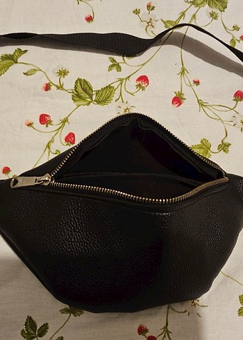 Siyah Suni Deri Kadın Bel Çantası - Görsel 2