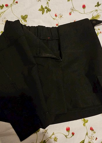 Gümüş Detaylı Siyah Mini Şort Etek - Görsel 3