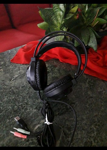 Siyah Kablolu Oyun Kulaklığı - Görsel 2