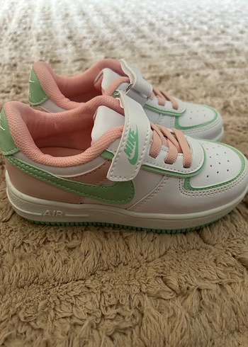 Kız Çocuk Beyaz Nike Spor Ayakkabı - Görsel 2