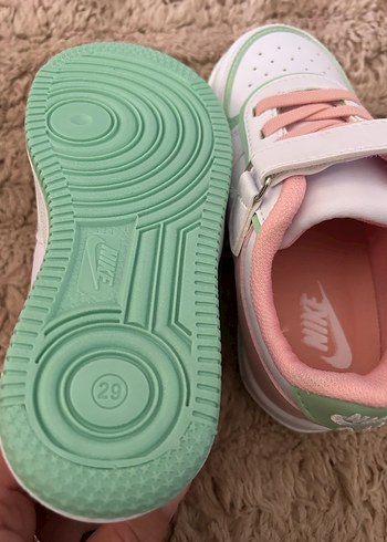 Kız Çocuk Beyaz Nike Spor Ayakkabı - Görsel 4