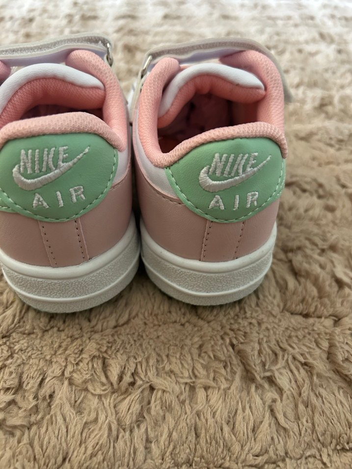 Kız Çocuk Beyaz Nike Spor Ayakkabı - Görsel 3