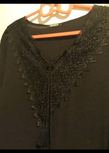 Dantel Detaylı Siyah Kadın Bluz - Görsel 4