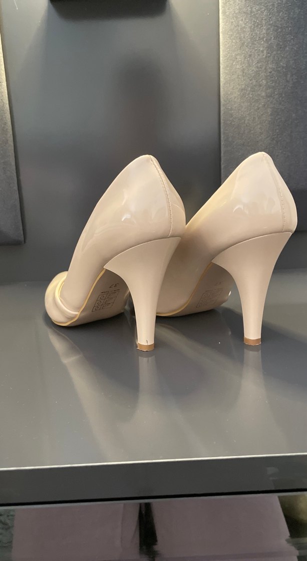 Bej Modern Klasik Stiletto Topuklu Kadın Ayakkabı - Görsel 5