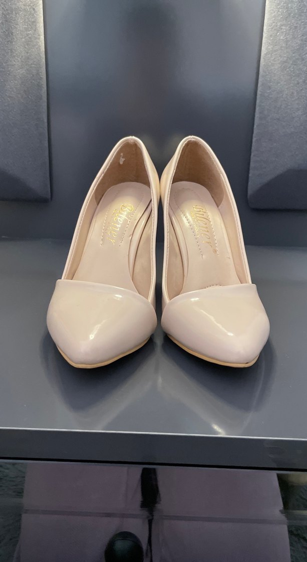 Bej Modern Klasik Stiletto Topuklu Kadın Ayakkabı - Görsel 2