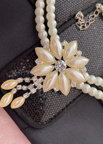 Beyaz İnci Detaylı Kadın boyun Zinciri - Görsel 4