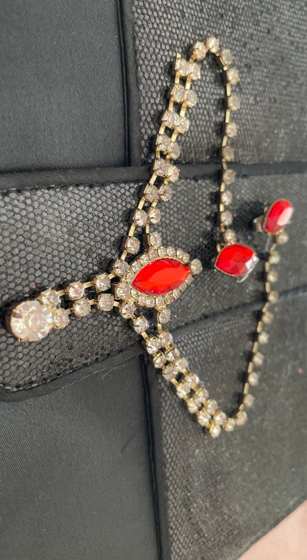 Kırmızı Taşlı Zincir Detaylı Kadın Saç Zinciri aksesuarı - Görsel 5