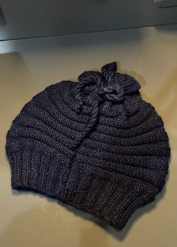 Mavi Şişme Kadın Bere - Görsel 3