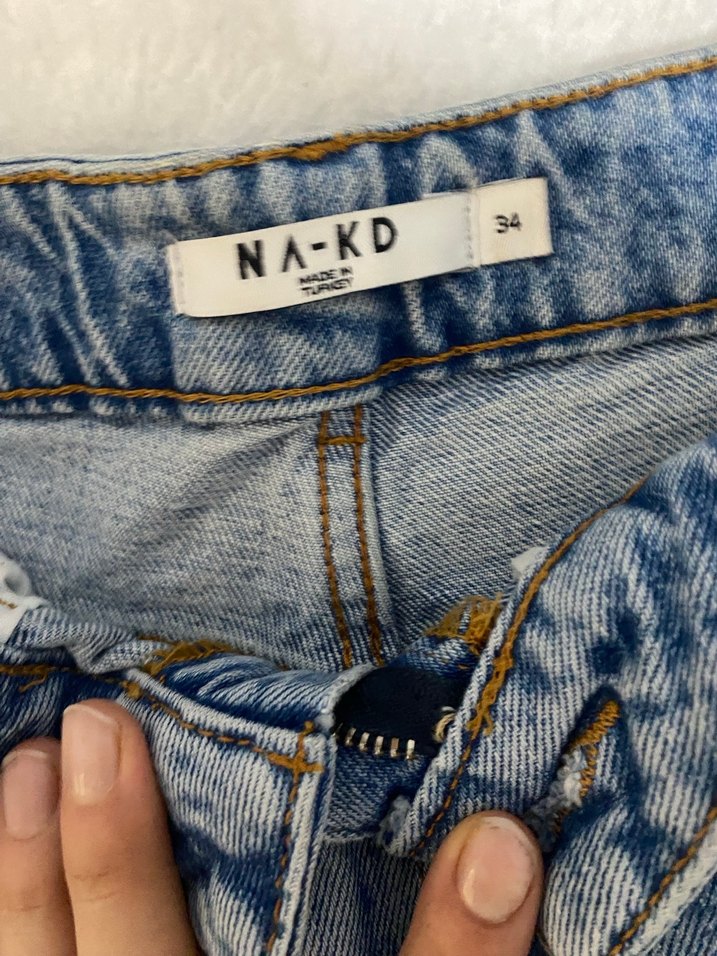 Düğmeli Mavi Rahat Kesim Kadın Kot Pantolon - Görsel 2