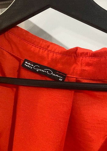 Düğmeli Kırmızı Kadın Gömlek - Görsel 2