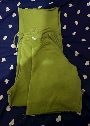 Kızlar için Yeşil Bol Kesim Eşofman Takımı - Görsel 2