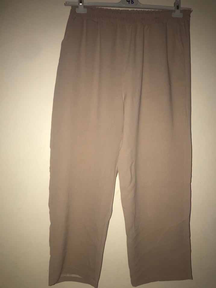 Bej Kadın Midi Kesim Salaş Kumaş Pantolon - Görsel 2