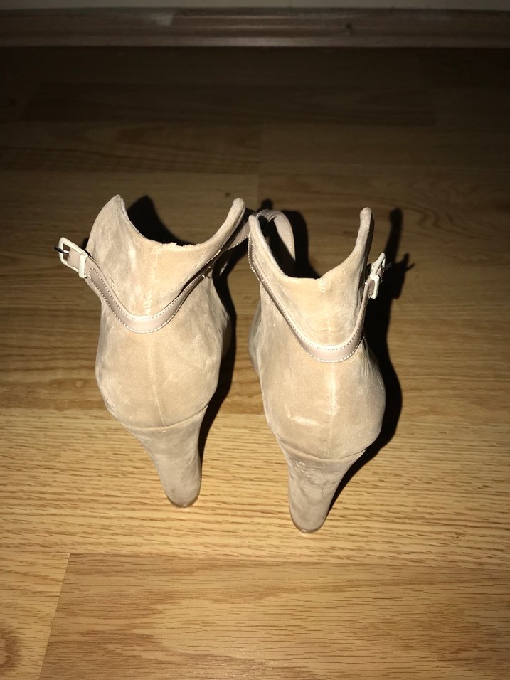 Bej Süet Stiletto Tokalı Kadın Topuklu Ayakkabı - Görsel 3