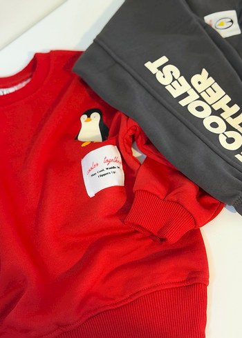 Erkek Çocuk Kırmızı Sweatshirt ve Siyah Eşofman - Görsel 7