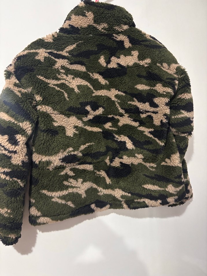 Kadın Siyah Kamuflaj Desenli Midi Kışlık Mont - Görsel 4