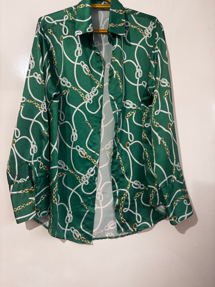 Zincir Detaylı Yeşil Uzun Kol Gömlek - Görsel 2