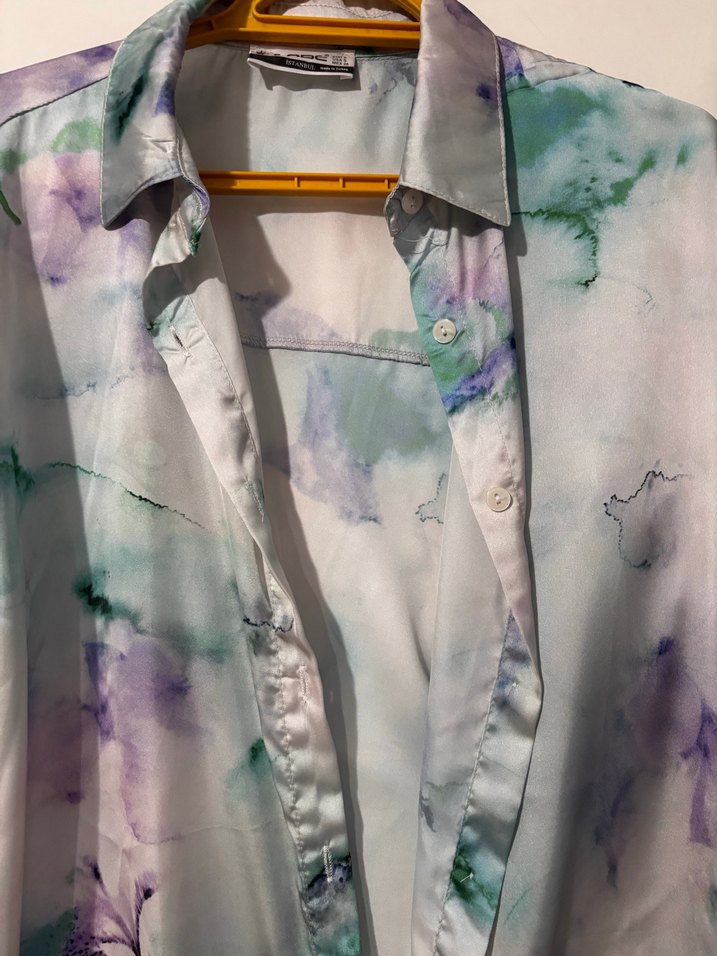 Renkli Tie-Dye Uzun Kollu Kadın saten gömlek - Görsel 2