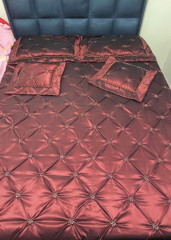 Bordo Nakışlı Yatak Örtüsü - Görsel 9