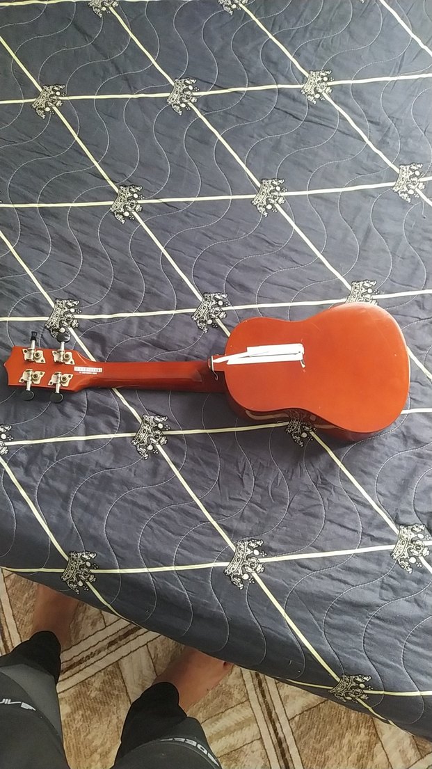 Sarı Renkli Ukulele - Görsel 2