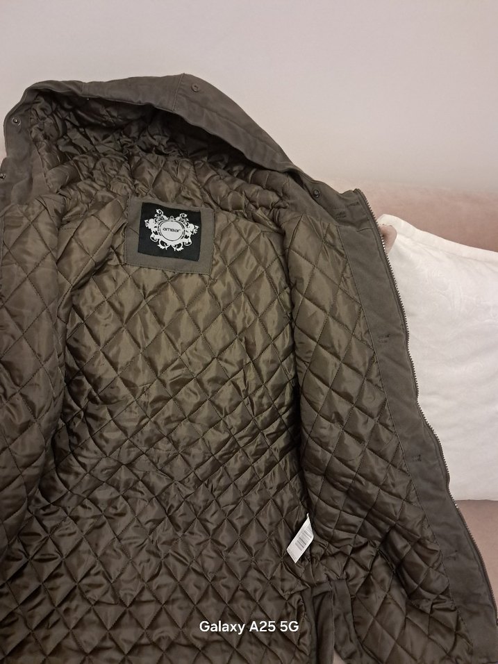 "L"  kadin mont - Görsel 2