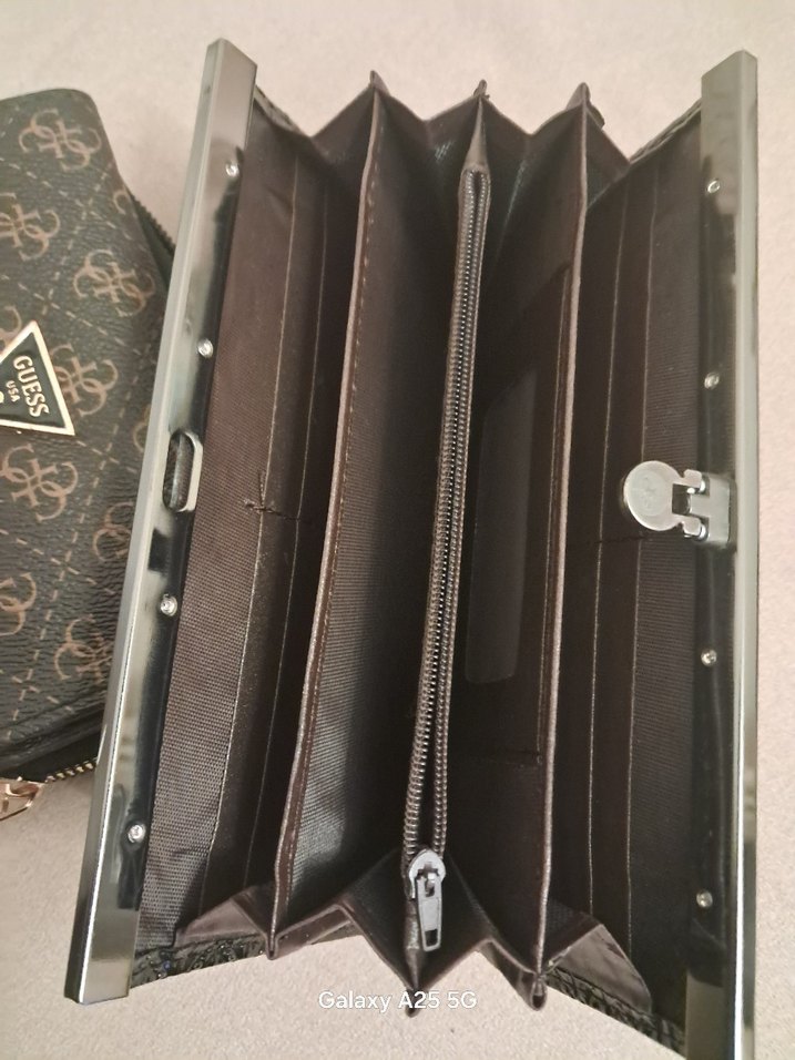 Kilitli Gri Deri Kadın Portföy Cüzdan - Görsel 3