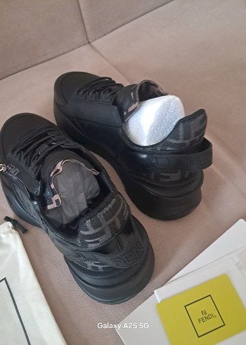 siyah deri Fendi oxford snekars - Görsel 2