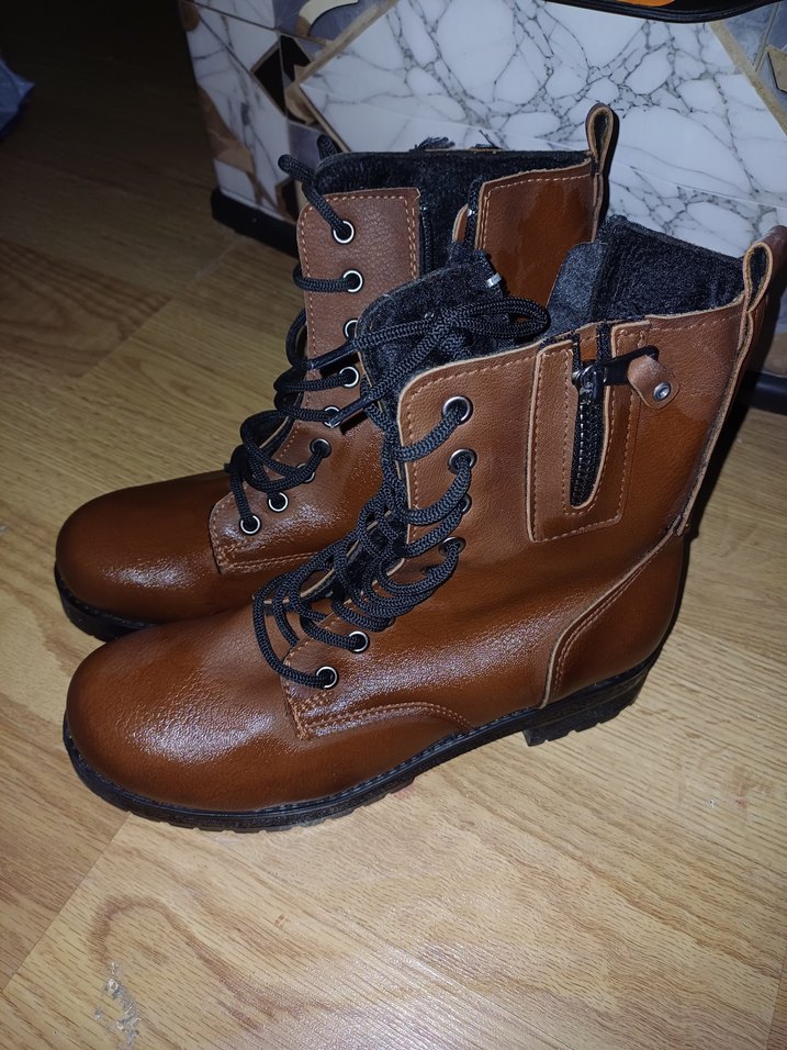 Kahverengi Deri Kadın Biker Bot - Görsel 3