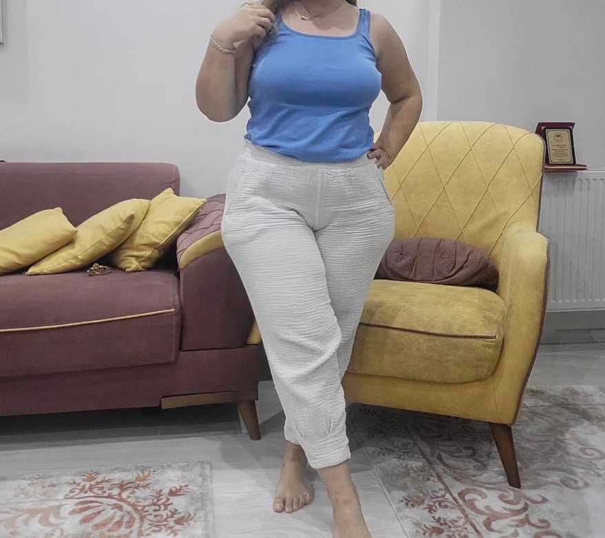 Dantel Detaylı Beyaz Midi Kalem Elbise - Görsel 2