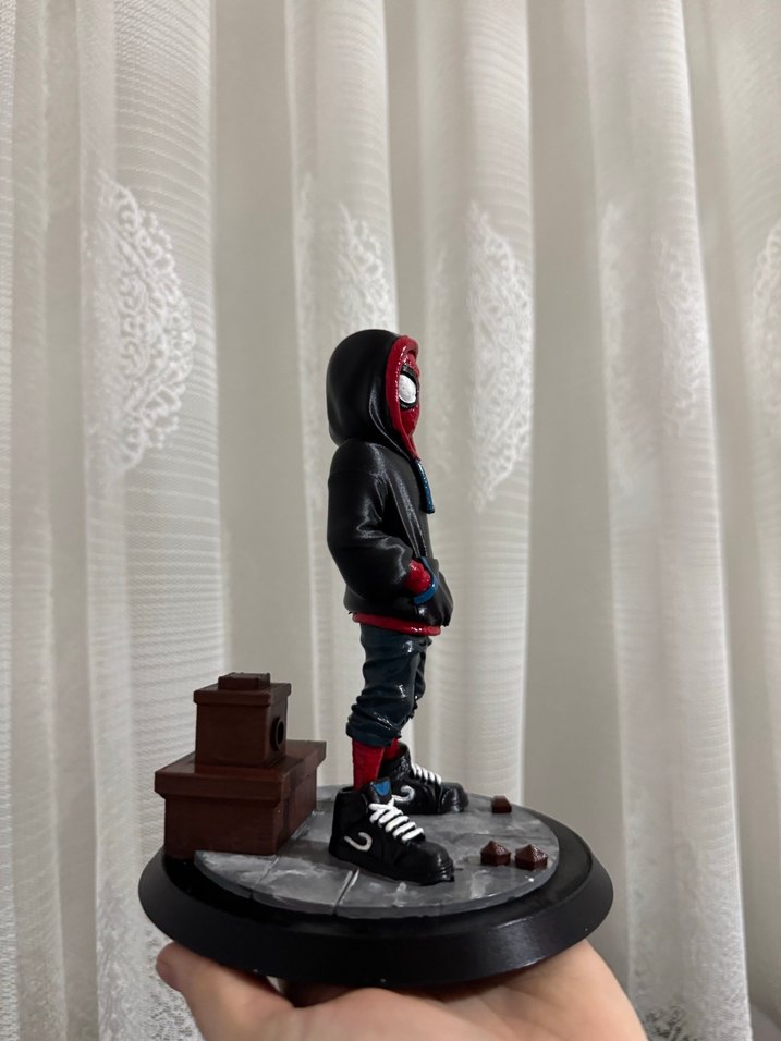 Miles Morales Spiderman - Görsel 2