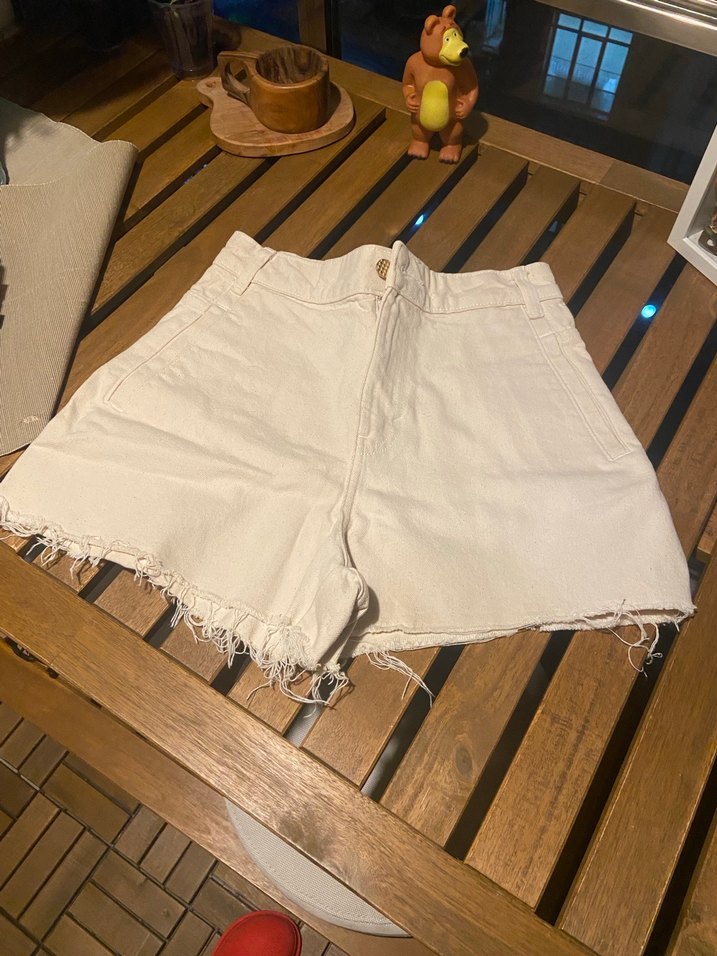 Bej Rahat Kesim Midi Kot Şort - Görsel 2