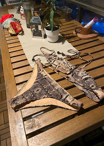 Taş Detaylı Yılan Desenli Kadın Bikini - Görsel 3