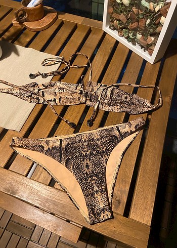 Taş Detaylı Yılan Desenli Kadın Bikini - Görsel 2