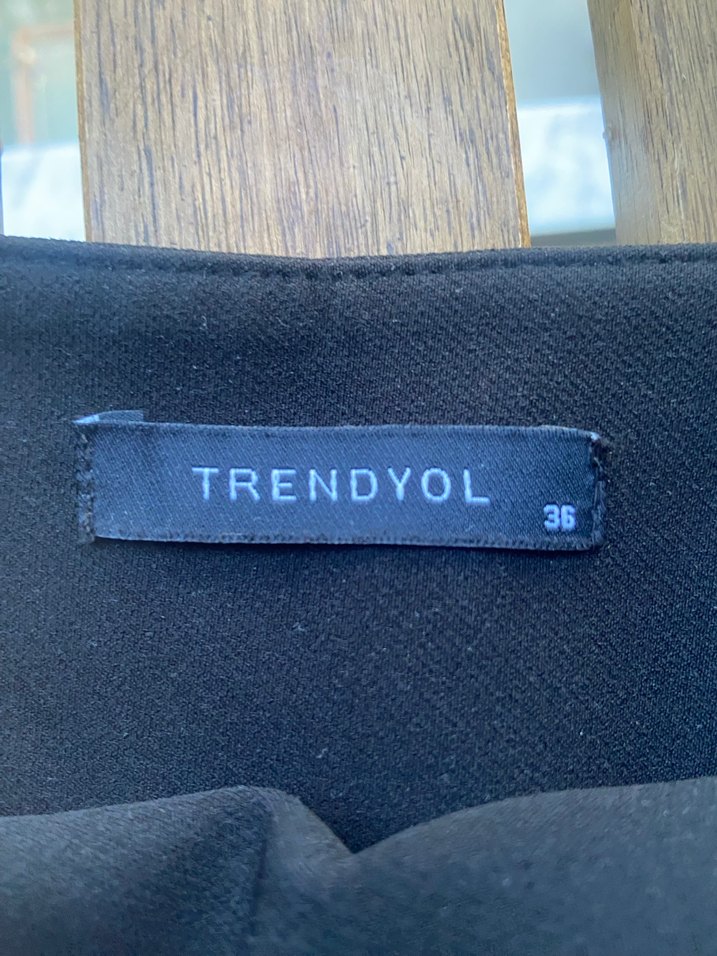 Dantel Detaylı Midi Etek - Görsel 3