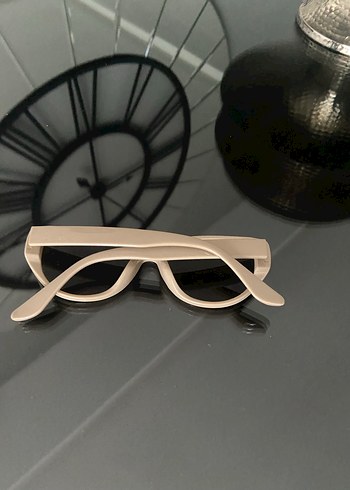 Bej Kadın Gözlüğü - Görsel 4