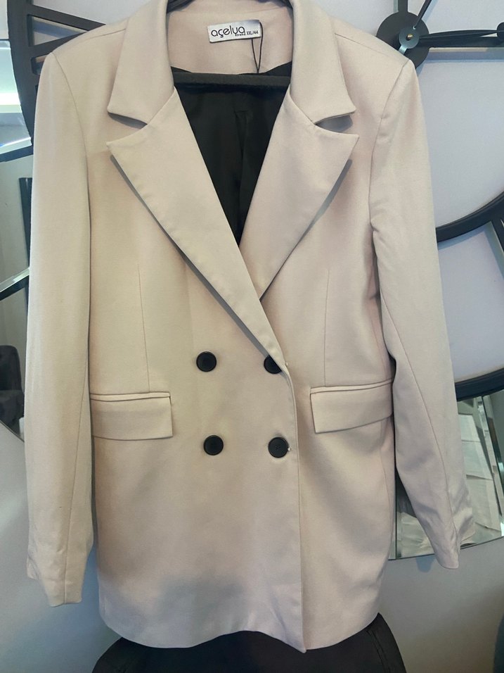 Bej Düğmeli Mini Kadın Blazer Ceket - Görsel 2