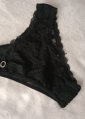 Siyah dantelli kadın silip - Görsel 2