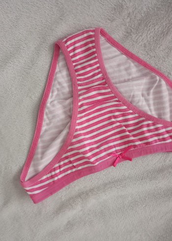 kırmızı cizgi li kadin silip - Görsel 5