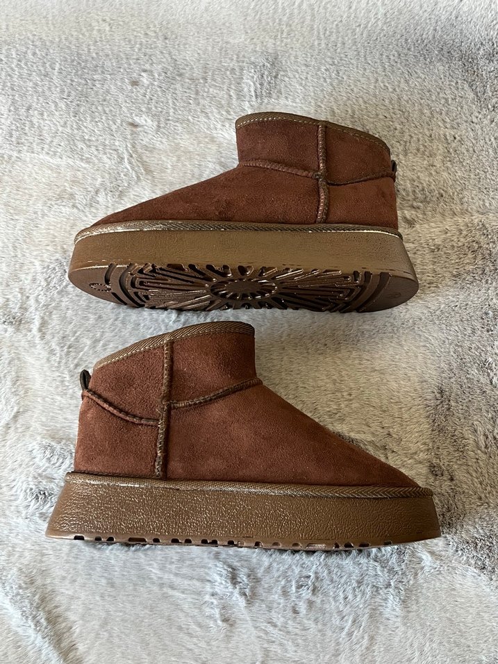 UGG Bot — görsel 4/7