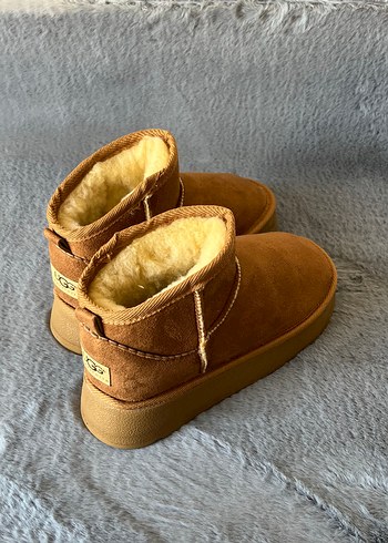 Ugg ürünü