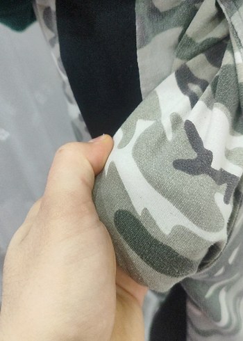 Gri Kamuflaj Desenli Bol Kesim erkek pijama - Görsel 3