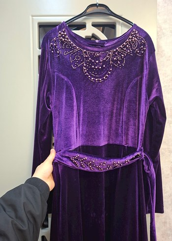 Mor Kadife Uzun Kollu Gotik Abiye Elbise - Görsel 2