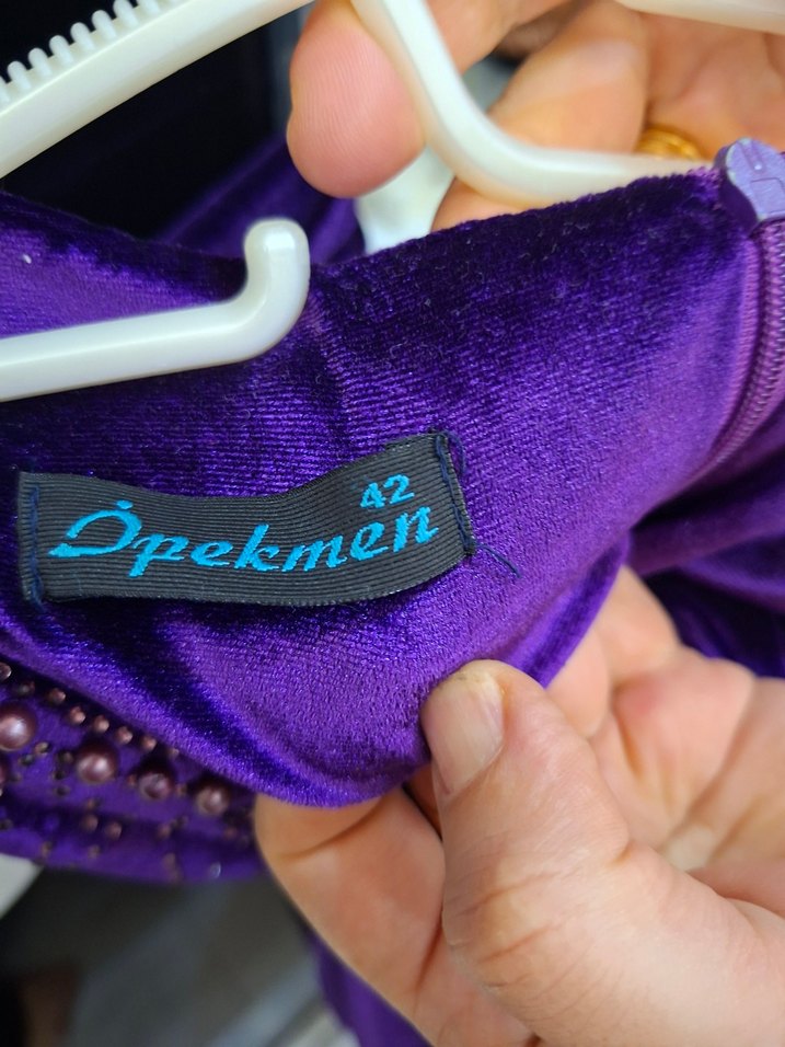 Mor Kadife Uzun Kollu Gotik Abiye Elbise - Görsel 3