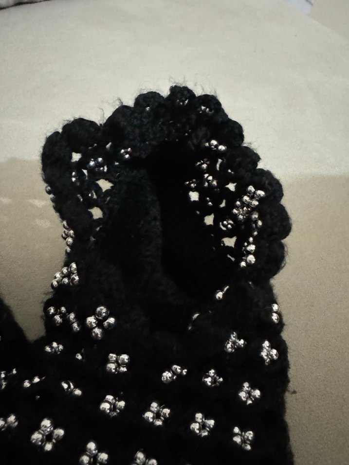 Siyah boncuklu Kadın patik - Görsel 3