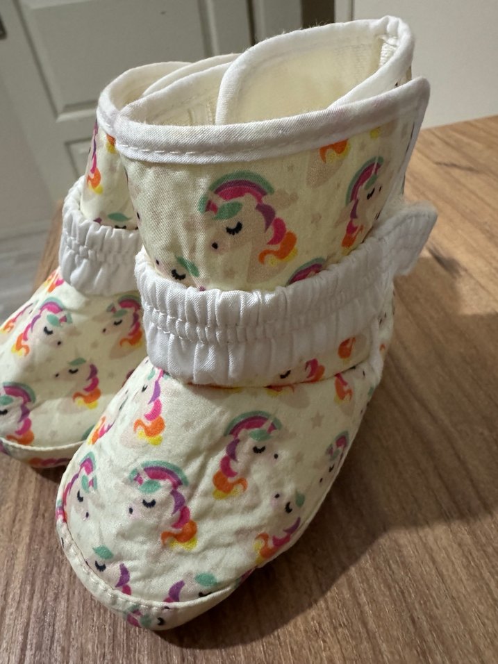 Kız Çocuk Renkli Unicorn Desenli Sıcak Panduf - Görsel 2