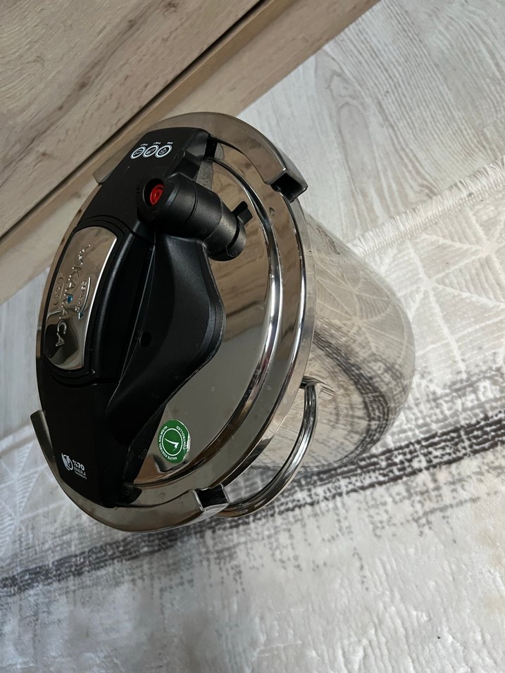 Karaca Grande Düdüklü Tencere Beyaz ve Gri - Görsel 4