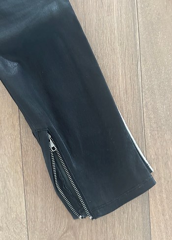Kadın Siyah Deri Biker Pantolon - Görsel 2