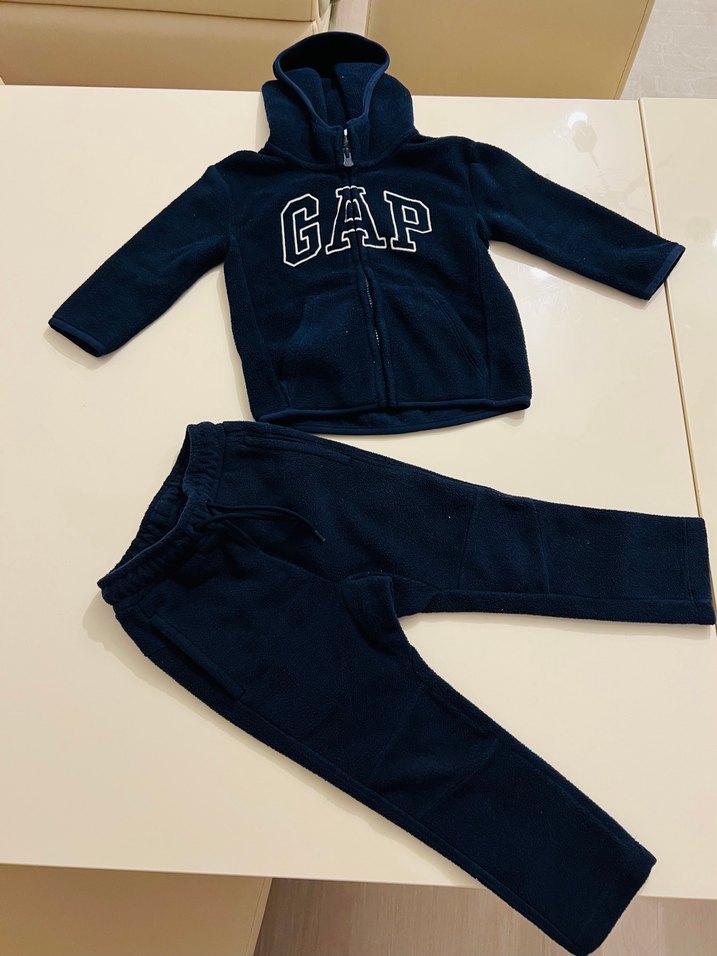GAP Erkek Çocuk Lacivert Fermuarlı Polar Sweatshirt  Takımı - Görsel 3