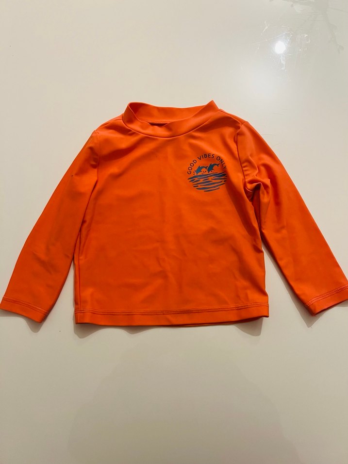 Carters Erkek Çocuk Turuncu Uzun Kollu Mayo Üstü ve Desenli Şort - Görsel 2