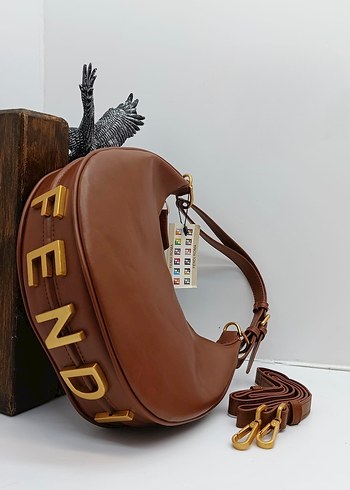 Fendi Deri Kadın Çanta - Görsel 4