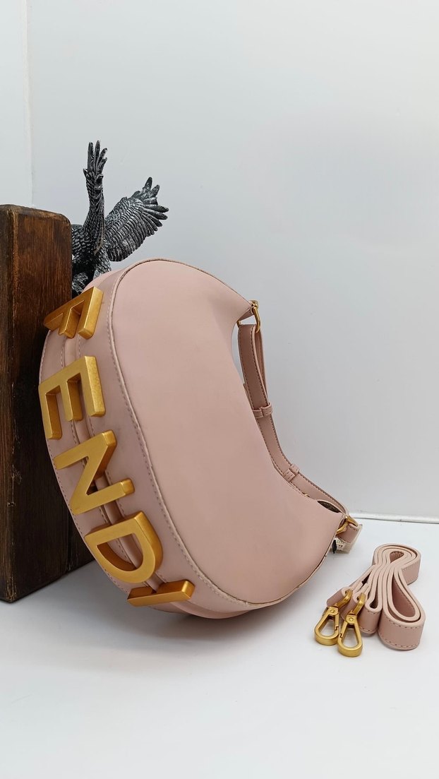 Fendi Deri Kadın Çanta - Görsel 5